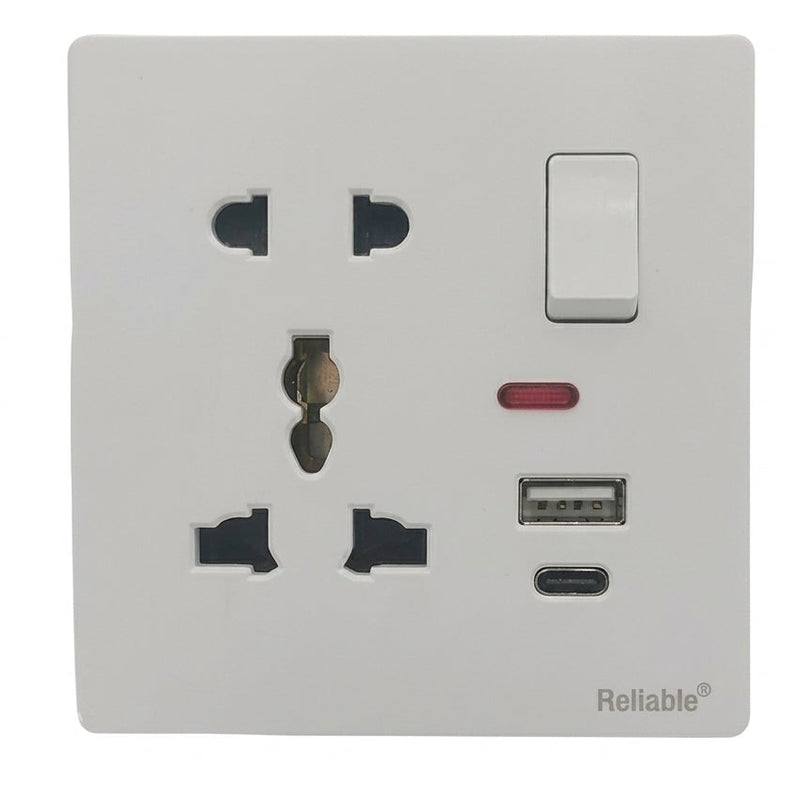 Universal Socket with USB & Type-C Charger – 16A | Reliable Electric